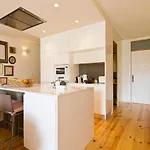 Boutique Rentals- Hidden Garden Porto's Downtown 아파트 포르투